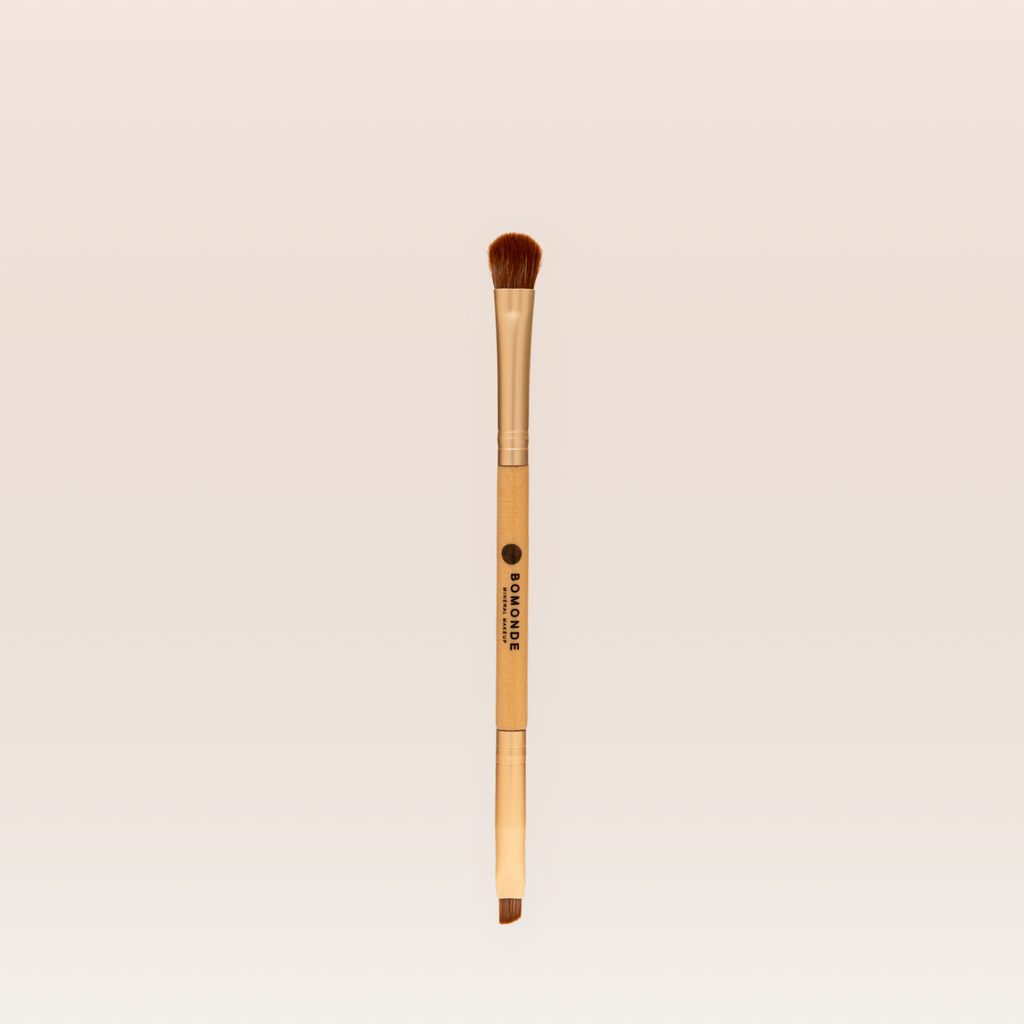 "Double ended vegan eyeliner brush for precision lines"