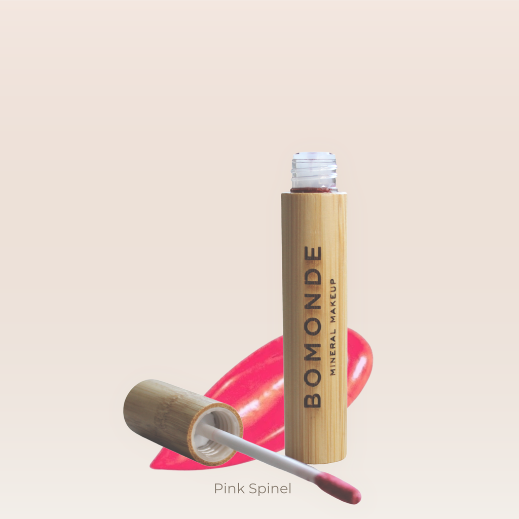 "Pink vegan liqued lip stick with glossy finish"