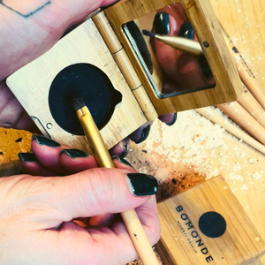 Vegan Mineral Eyeliner palette and brush set